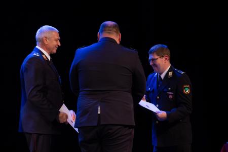 Slavnostna podelitev listin o napredovanju v čine gasilski častnik, višji gasilski častnik in visoki gasilski častnik (24)